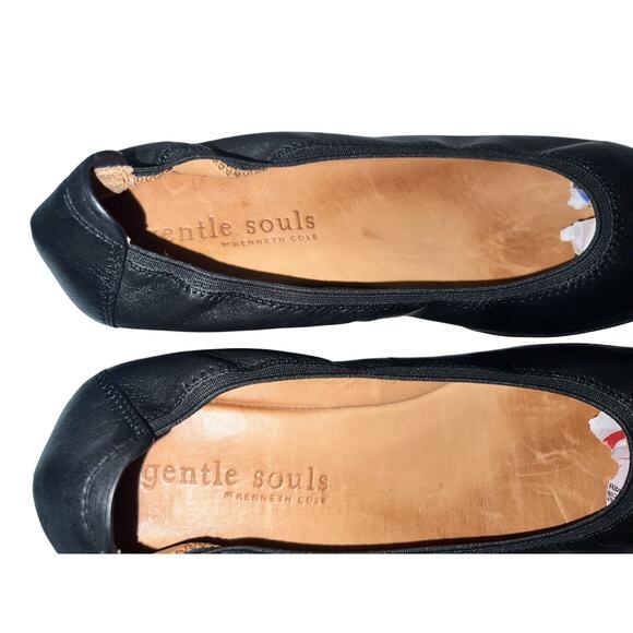 Gentle Souls By Kenneth Cole Womens 9M Black Natalie Leather Wedges Pumps Heels - Picture 7 of 8